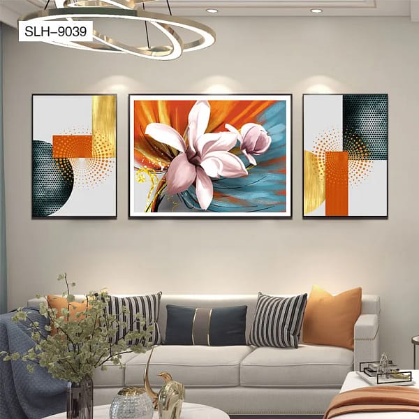 SLH-9039-Elegant Single Bloom in Slender Vase Wall Art Elegant Single Bloom in Slender Vase Wall Art